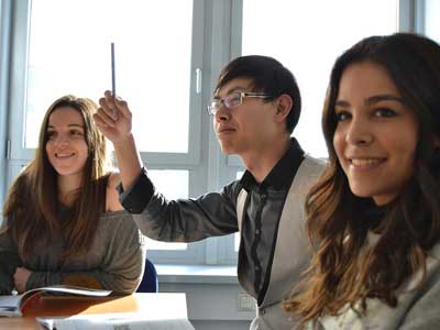 在线开通平台的电话网页在线轰炸源码